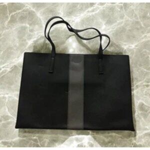 VINCE CAMUTO Black Gray Colorblock Stripe Tote Bag